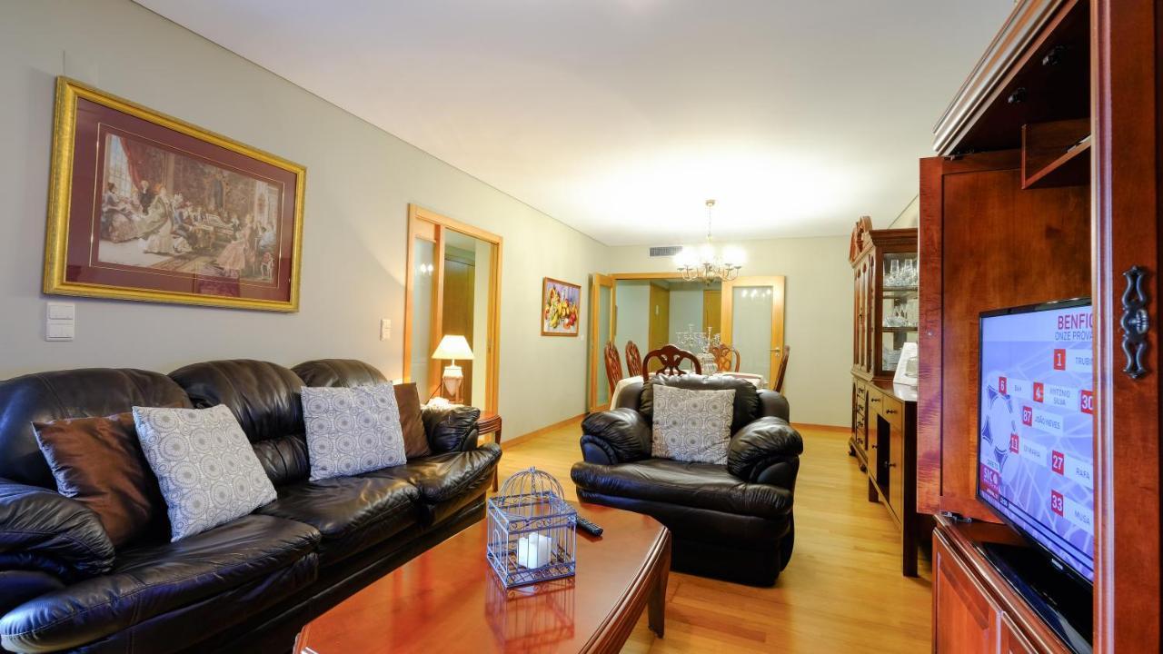 Ellierose Apartment Понта Делгада Екстериор снимка